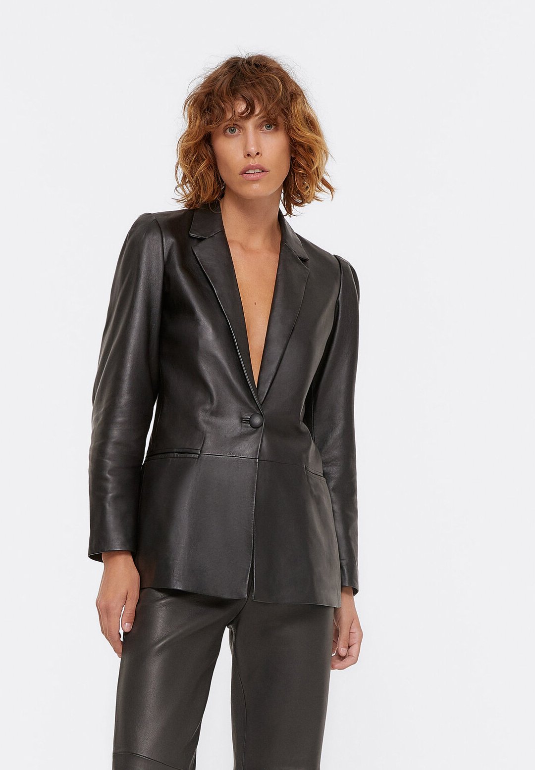 Women’s Sheepskin Classic Black Leather Blazer